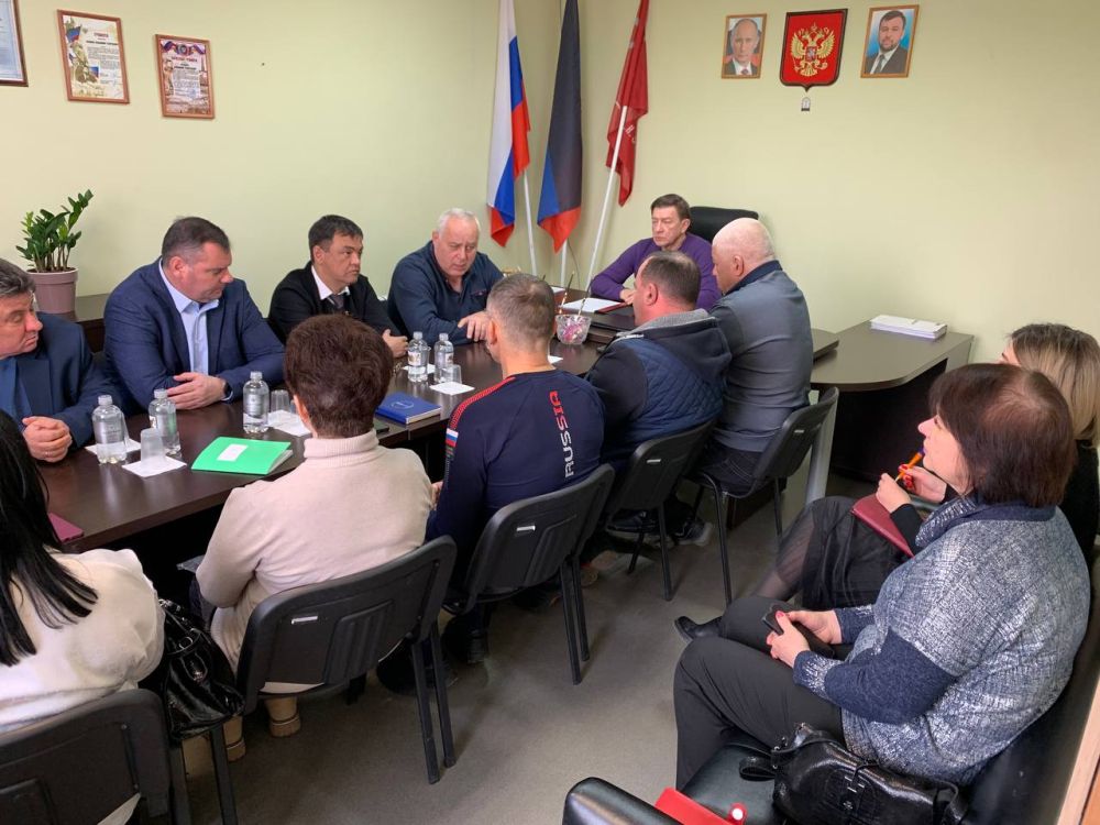 В Управе Ильичевского внутригородского района города Мариуполь прошла встреча с жителями