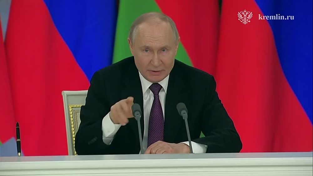 Владимир Путин поблагодарил бойцов, освободивших Суджу и прилегающие населённые пункты в Курской области