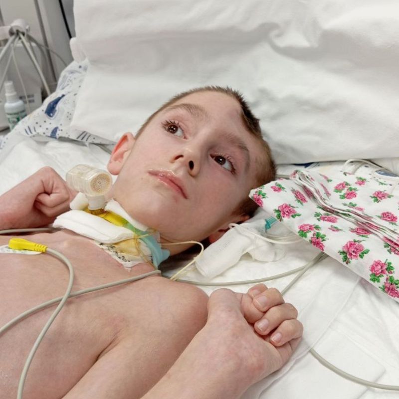 Выжил после взрыва снаряда