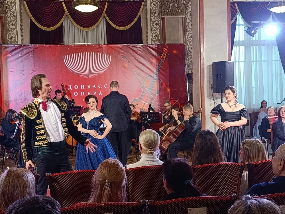 В Донбасс Опере пройдет «Неделя моды»
