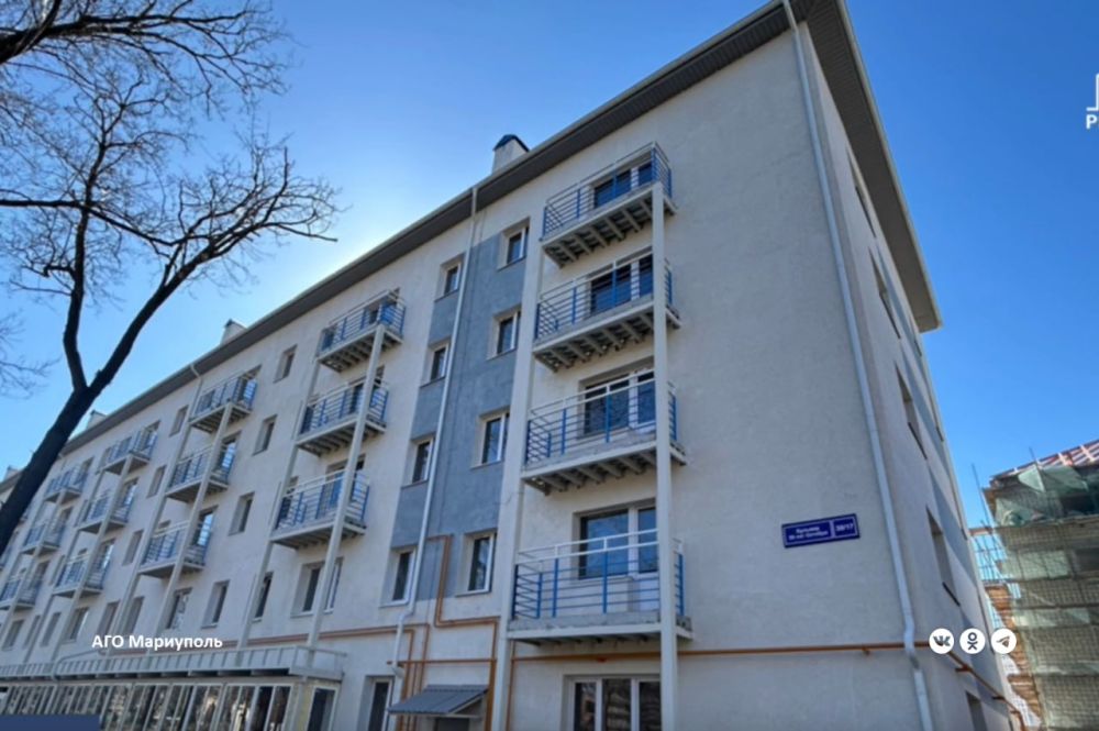 Завершается восстановление аварийной пятиэтажки по бульвару 50 лет Октября Завершается восстановление аварийной пятиэтажки по бульвару 50 лет Октября