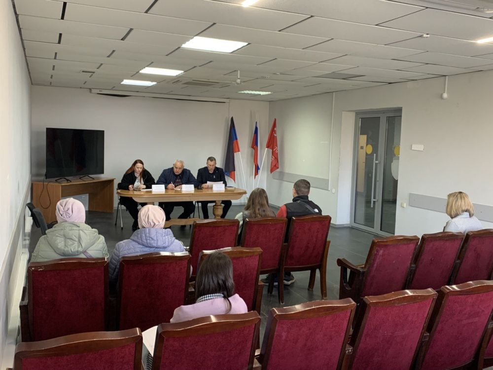 Сегодня в Управе Ильичевского внутригородского района города Мариуполь состоялась встреча с жителями