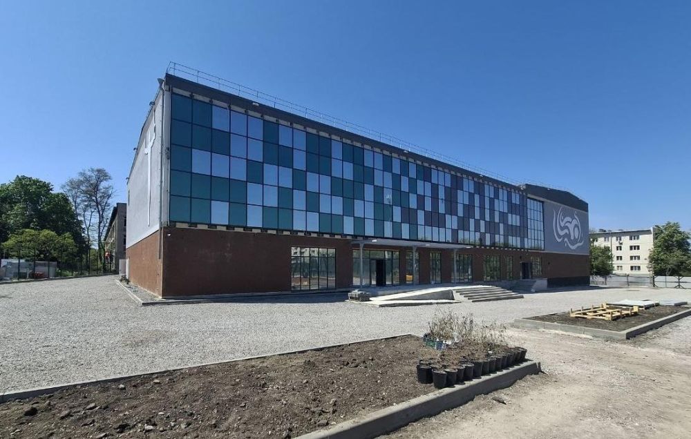 В Мариуполе завершается восстановление детско-юношеской спортивной школы №2