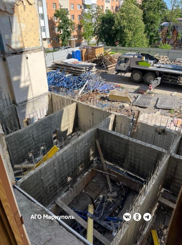 Санкт-Петербург продолжает восстановительные работы в Мариуполе