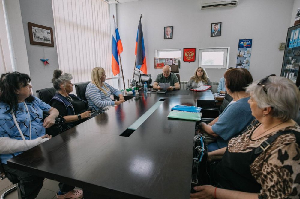 Олег Моргун: С жильцами демонтированных многоквартирных домов по бульвару Богдана Хмельницкого, 14 и 18 обсудили вопросы предоставления компенсационного жилья