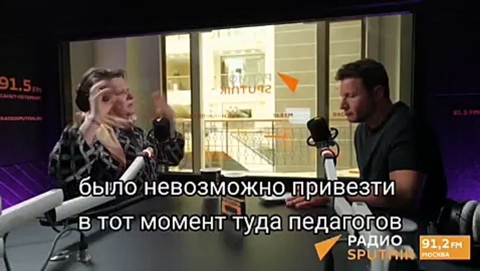 &quot; ,    &quot;:        :