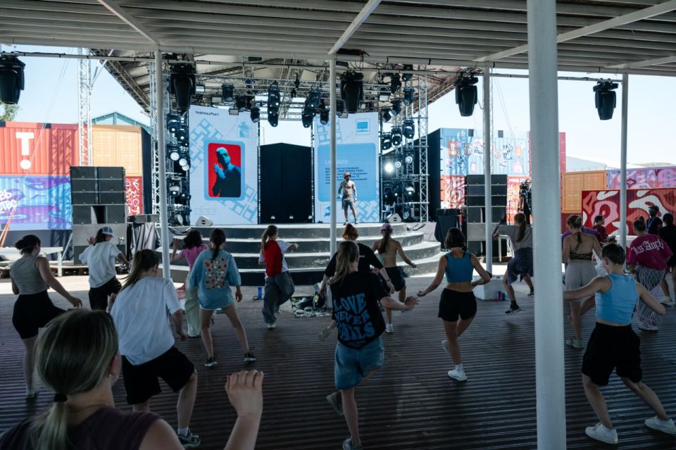 В Крыму завершилась первая летняя школа Академии «Меганом», посвящённая 110-летию со дня рождения композитора Георгия Свиридова В Крыму завершилась первая летняя школа Академии «Меганом», посвящённая 110-летию со дня рождения композитора Георгия Свиридова