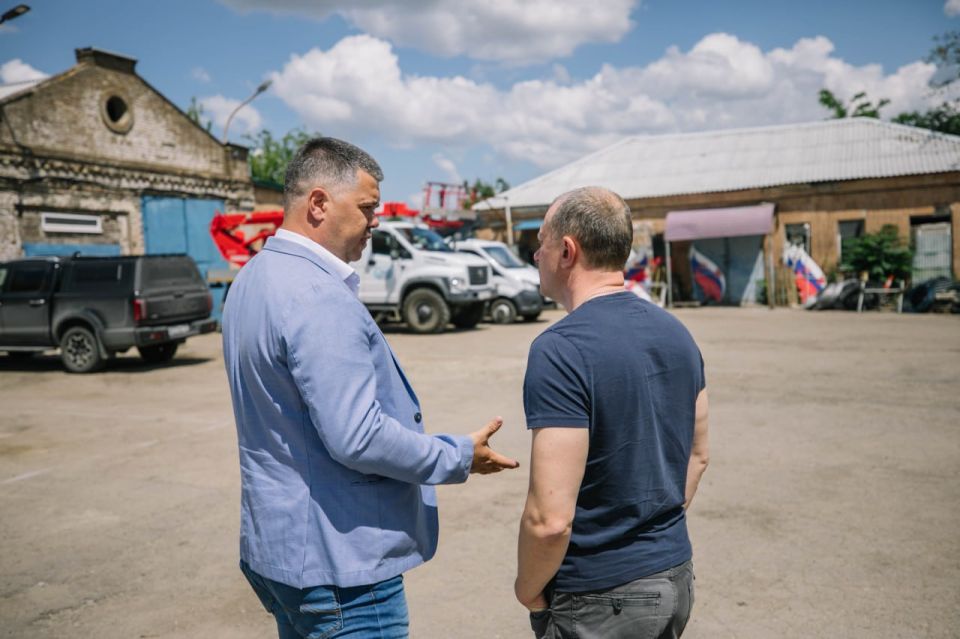 МУП «Мариупольгорсвет» отмечает три года со дня основания МУП «Мариупольгорсвет» отмечает три года со дня основания