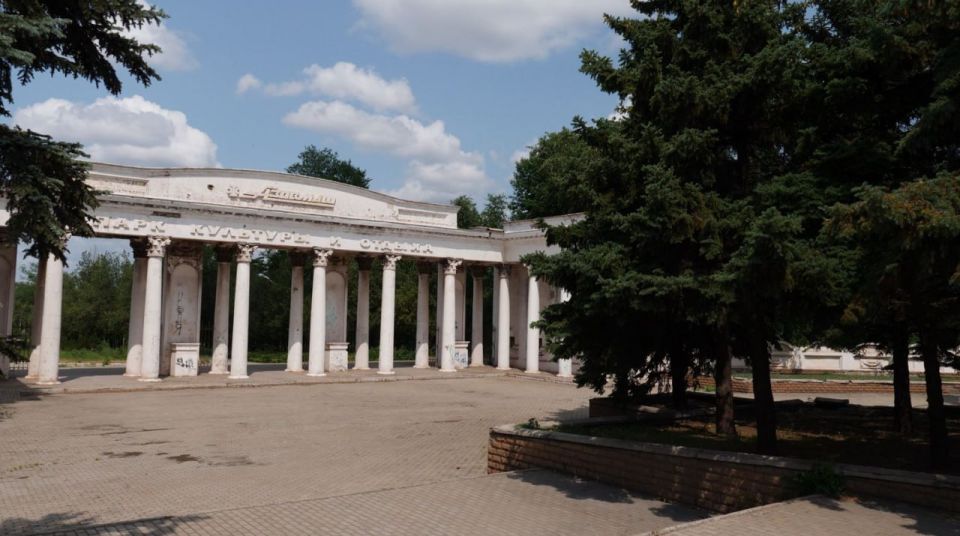 Мариуполь: жизнь без войны – журналисты ЕАО смогли почувствовать боль и надежду прифронтового города Мариуполь: жизнь без войны – журналисты ЕАО смогли почувствовать боль и надежду прифронтового города