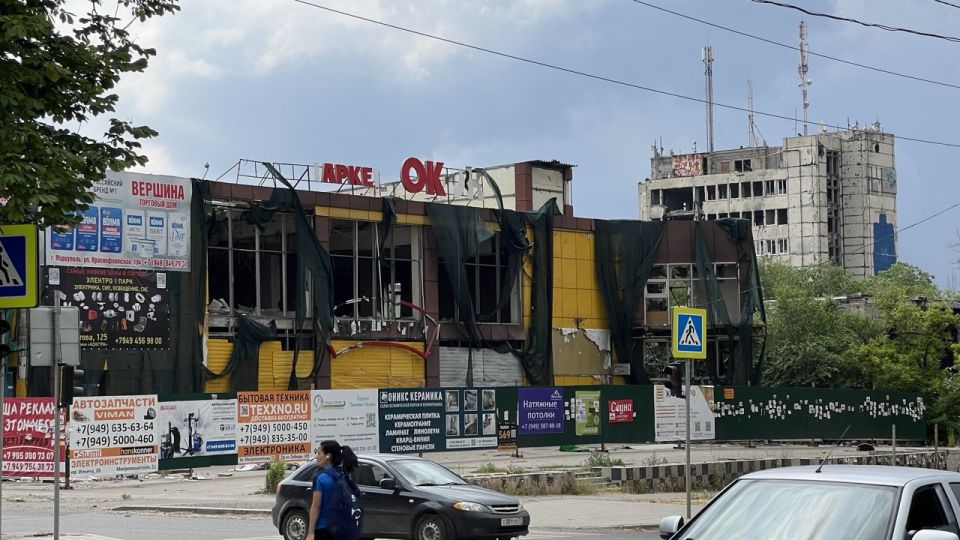 Мариуполь: жизнь без войны – журналисты ЕАО смогли почувствовать боль и надежду прифронтового города Мариуполь: жизнь без войны – журналисты ЕАО смогли почувствовать боль и надежду прифронтового города