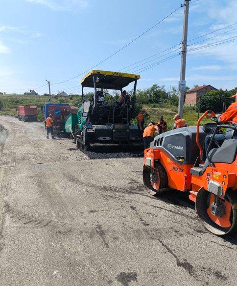 Ремонт дороги по улице Красной Азовской Флотилии – завершен Ремонт дороги по улице Красной Азовской Флотилии – завершен