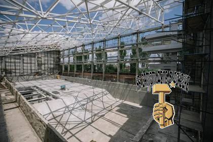 Уже в этом году в Мариуполе планируют закончить с восстановлением драмтеатра и бассейна "Нептун"