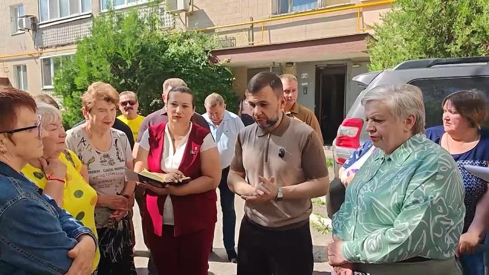  :    