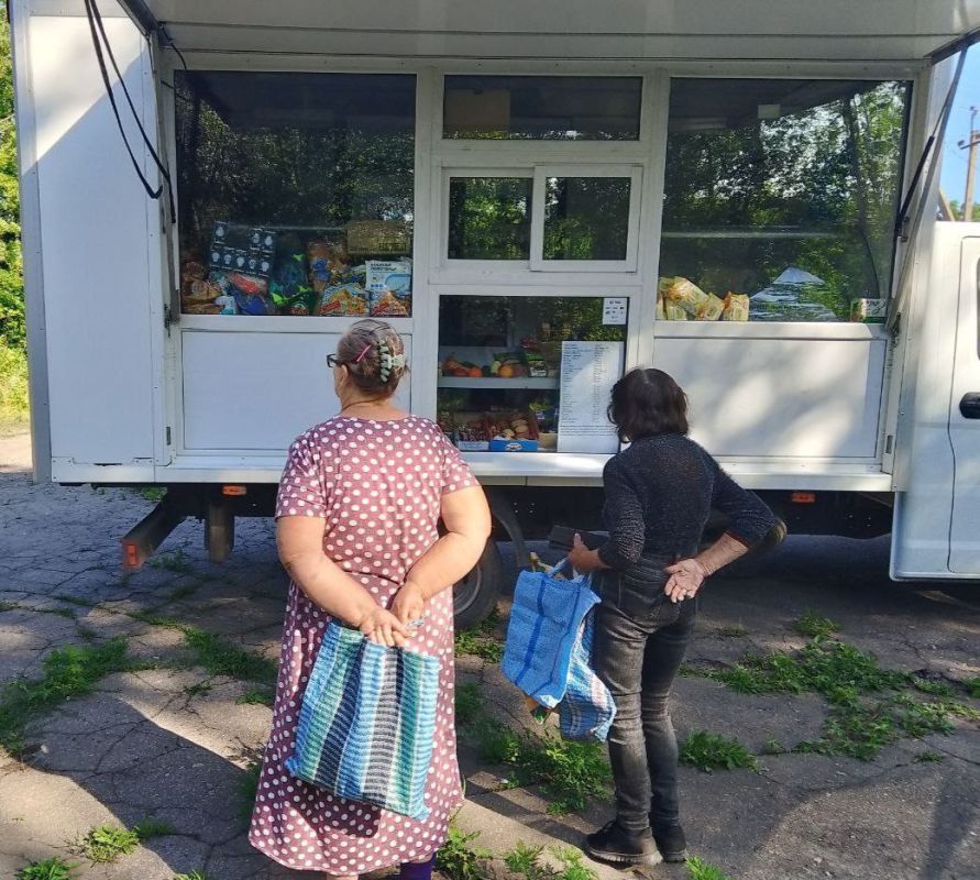 С 2 по 4 июля 2025 года осуществлена выездная торговля с использованием автомагазинов в населенных пунктах городских округов Донецк, Докучаевск, Горловка, Мариуполь, Харцызск, на территории г. Авдеевка, а также... С 2 по 4 июля 2025 года осуществлена выездная торговля с использованием автомагазинов в населенных пунктах городских округов Донецк, Докучаевск, Горловка, Мариуполь, Харцызск, на территории г. Авдеевка, а также...