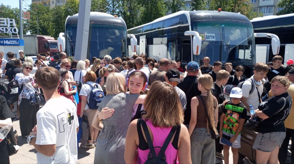 Антон Кольцов: Встретили наших выпускников 2025 года Антон Кольцов: Встретили наших выпускников 2025 года