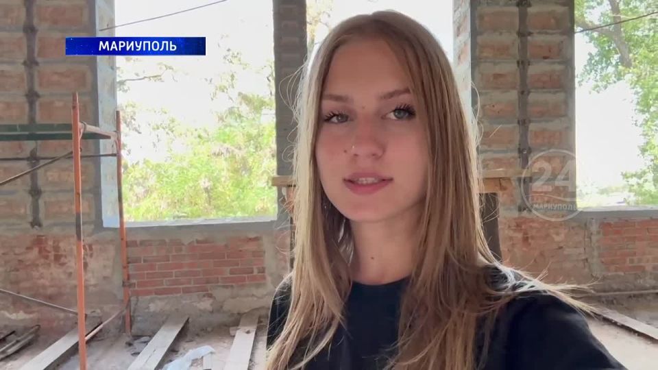 Подмосковные специалисты восстанавливают школу №31 в Мариуполе!