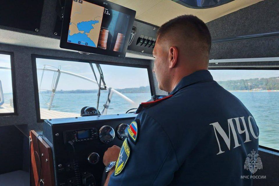 В Киевском районе Донецка восстановили водоснабжение квартала ВГСЧ, где проживают полторы тысячи человек В Киевском районе Донецка восстановили водоснабжение квартала ВГСЧ, где проживают полторы тысячи человек