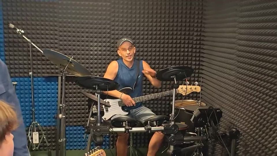 Денис Пушилин: Молодежный центр в Волновахе может стать образцом при строительстве таких объектов в малых городах по всей стране