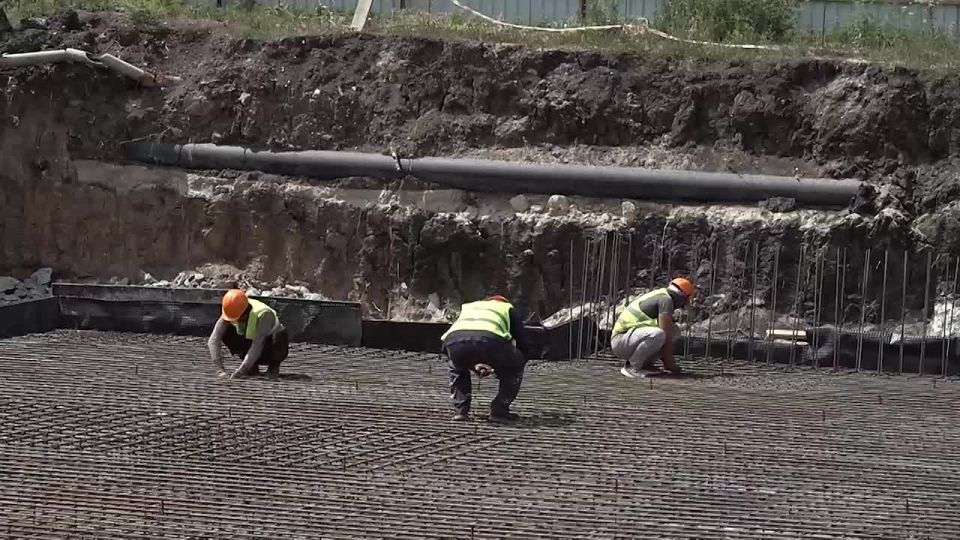 Денис Пушилин: Строим в Волновахе по улице Ленина пятиэтажный жилой дом