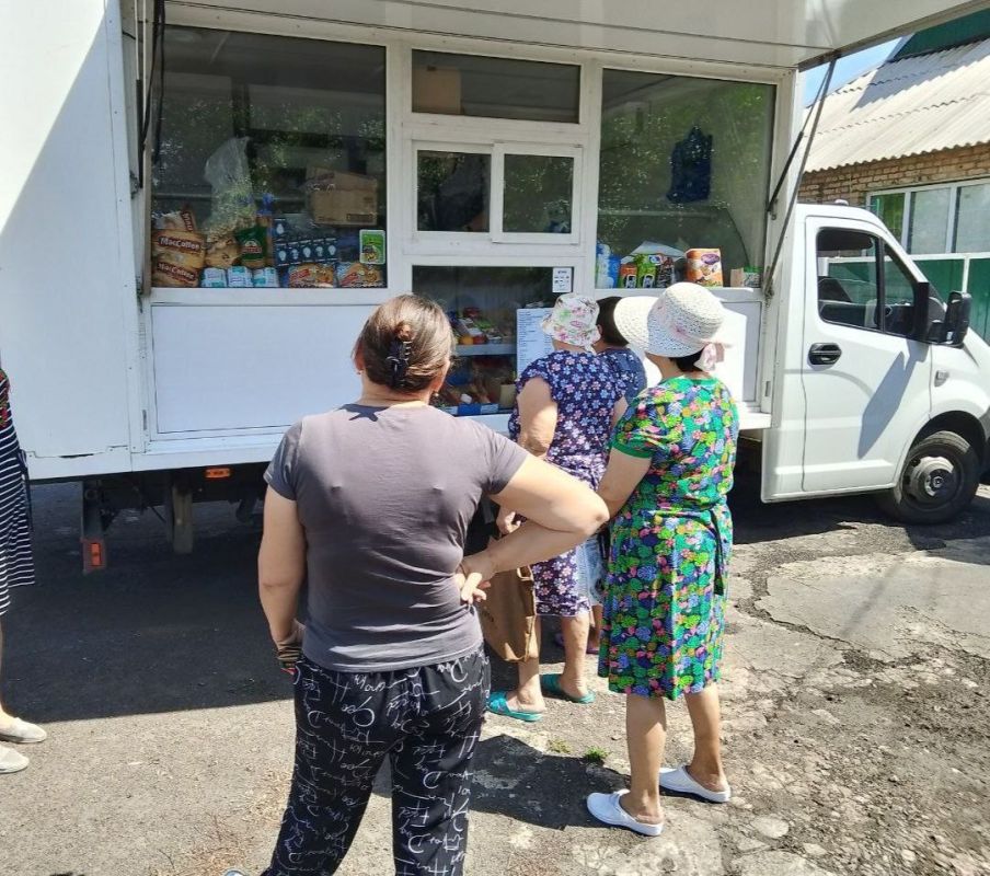 С 26 по 29 июля 2025 года осуществлена выездная торговля с использованием автомагазинов в населенных пунктах городских округов Докучаевск, Горловка, Мариуполь, Харцызск на территории г. Авдеевка, также Волновахского... С 26 по 29 июля 2025 года осуществлена выездная торговля с использованием автомагазинов в населенных пунктах городских округов Докучаевск, Горловка, Мариуполь, Харцызск на территории г. Авдеевка, также Волновахского...