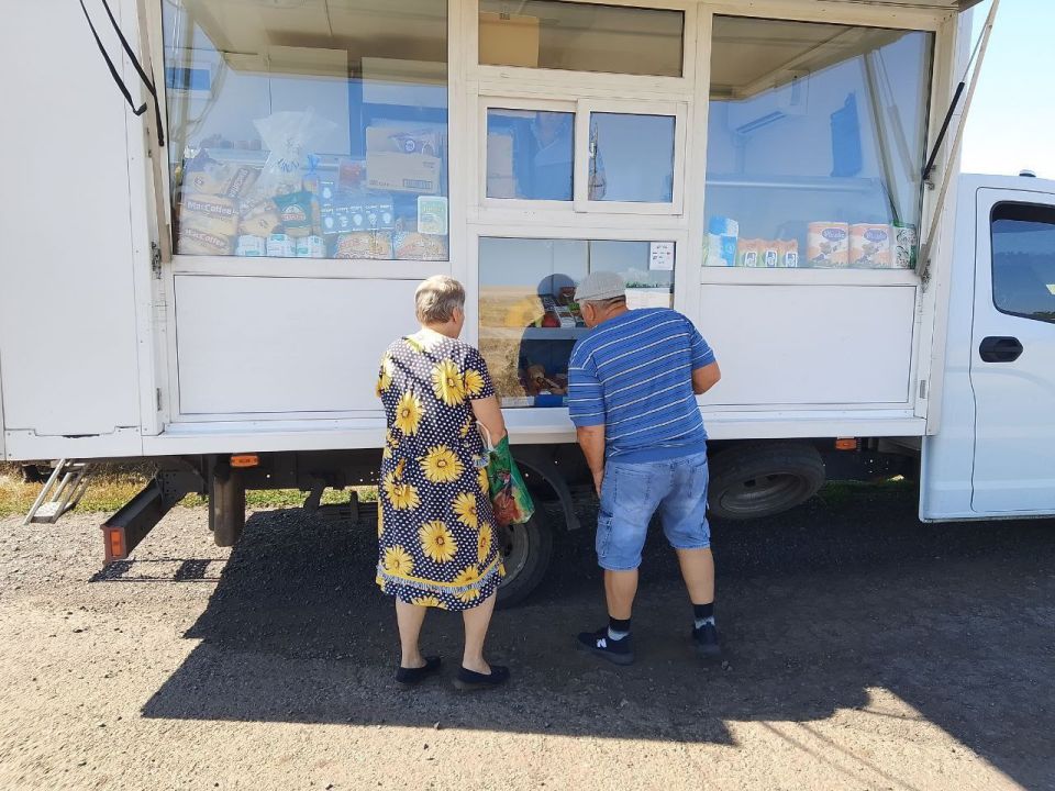 С 26 по 29 июля 2025 года осуществлена выездная торговля с использованием автомагазинов в населенных пунктах городских округов Докучаевск, Горловка, Мариуполь, Харцызск на территории г. Авдеевка, также Волновахского... С 26 по 29 июля 2025 года осуществлена выездная торговля с использованием автомагазинов в населенных пунктах городских округов Докучаевск, Горловка, Мариуполь, Харцызск на территории г. Авдеевка, также Волновахского...