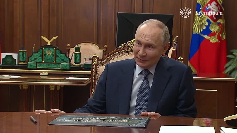 Владимир Путин провёл в Кремле встречу с главой Сбербанка Германом Грефом