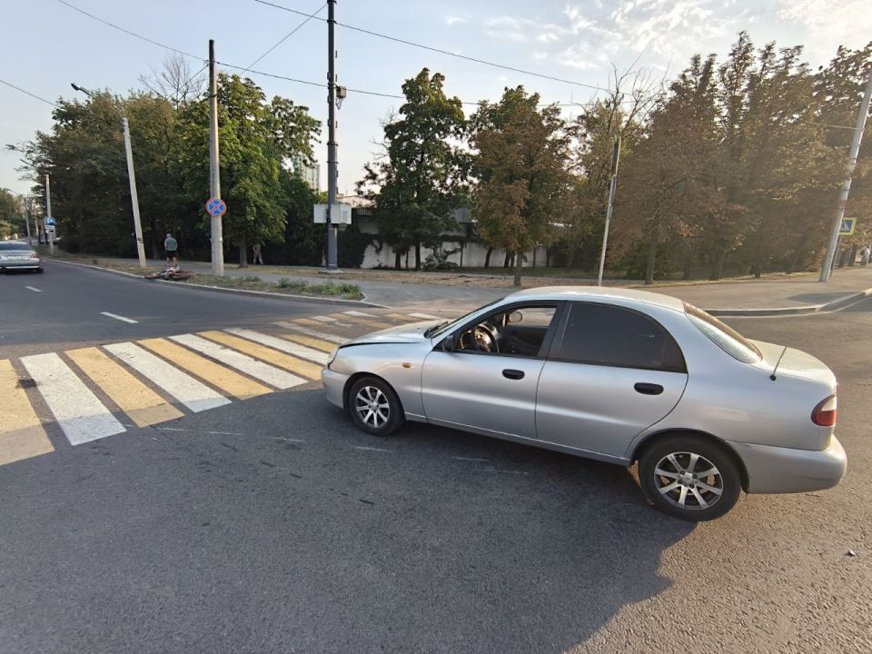 Полицейские установили обстоятельства ДТП с участием несовершеннолетнего водителя питбайка