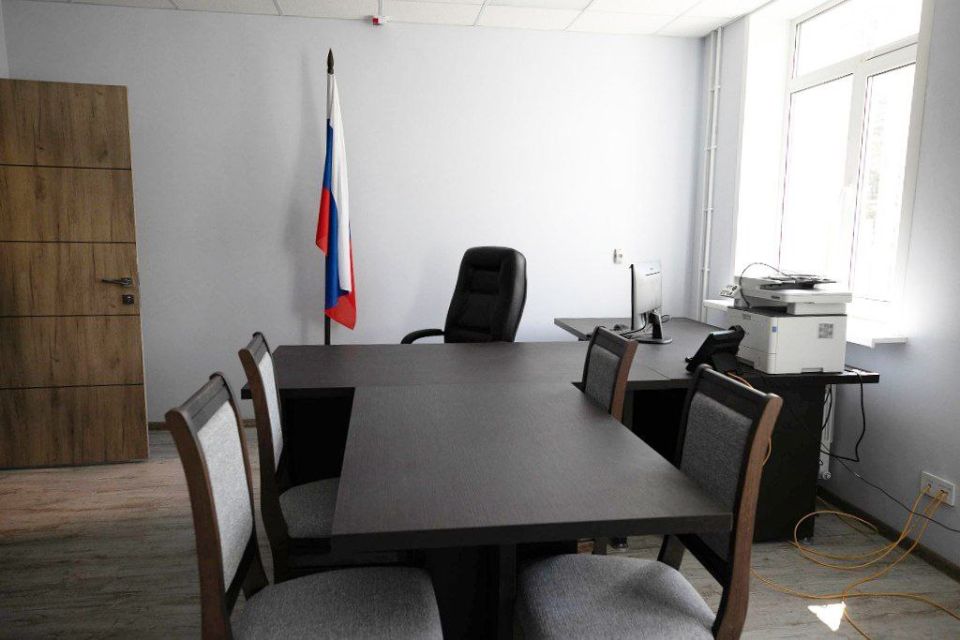 31 июля состоялось торжественное открытие здания Приморского районного суда г. Мариуполя после завершения комплекса строительно-восстановительных работ в рамках реализации специального инфраструктурного проекта... 31 июля состоялось торжественное открытие здания Приморского районного суда г. Мариуполя после завершения комплекса строительно-восстановительных работ в рамках реализации специального инфраструктурного проекта...