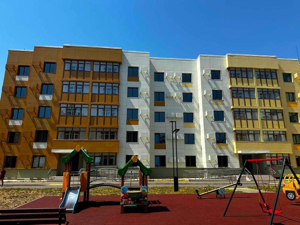 В Мариуполе завершается восстановление стадиона «Портовик» и нового ЖК