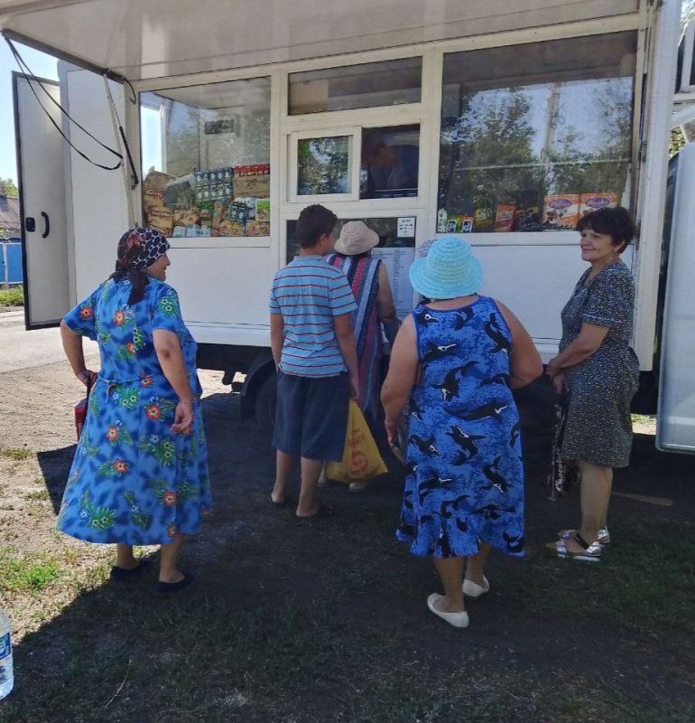 С 30 июля по 1 августа 2025 года осуществлена выездная торговля с использованием автомагазинов в населенных пунктах городских округов Докучаевск, Горловка, Мариуполь, Харцызск на территории г С 30 июля по 1 августа 2025 года осуществлена выездная торговля с использованием автомагазинов в населенных пунктах городских округов Докучаевск, Горловка, Мариуполь, Харцызск на территории г