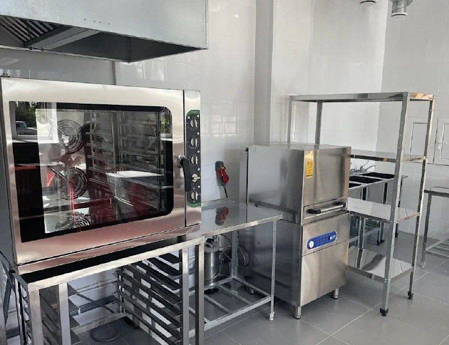 Денис Пушилин: В 900 детсадах и школах Республики установили более девяти с половиной тысяч единиц оборудования для пищеблоков Денис Пушилин: В 900 детсадах и школах Республики установили более девяти с половиной тысяч единиц оборудования для пищеблоков