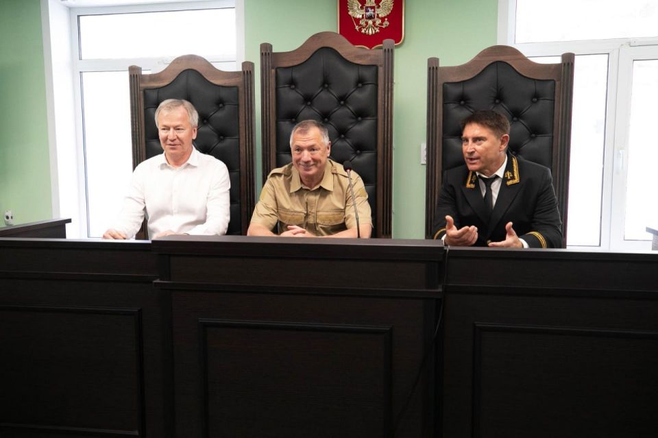 Марат Хуснуллин посетил ДНР с рабочей поездкой Марат Хуснуллин посетил ДНР с рабочей поездкой