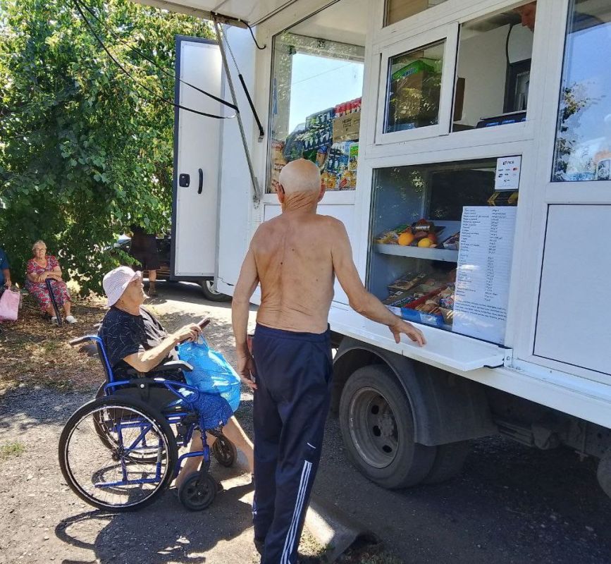 С 30 июля по 1 августа 2025 года осуществлена выездная торговля с использованием автомагазинов в населенных пунктах городских округов Докучаевск, Горловка, Мариуполь, Харцызск на территории г С 30 июля по 1 августа 2025 года осуществлена выездная торговля с использованием автомагазинов в населенных пунктах городских округов Докучаевск, Горловка, Мариуполь, Харцызск на территории г