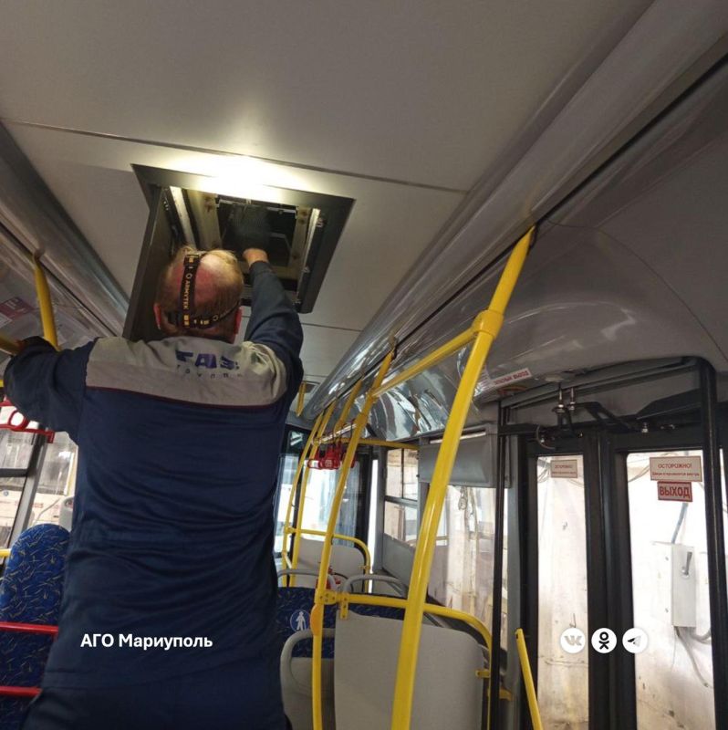 В Мариуполе на линию ежедневно выходят более 50 автобусов с кондиционерами