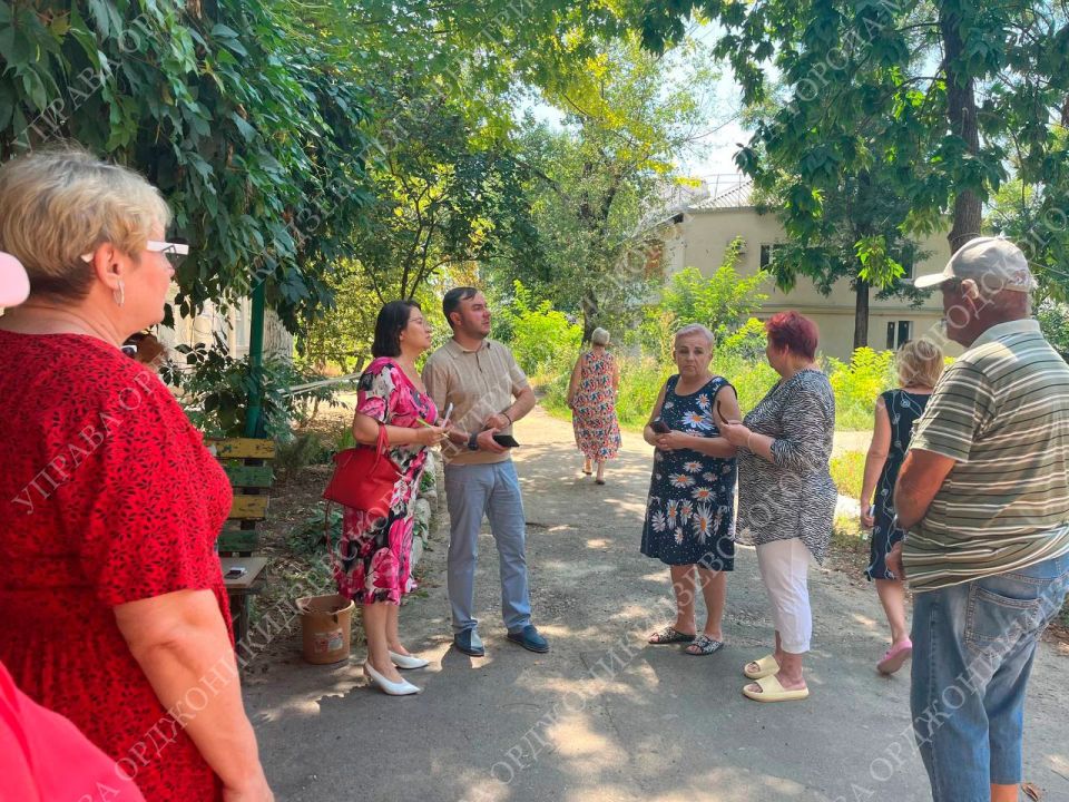 Выездные встречи с жителями Орджоникидзевского района продолжаются