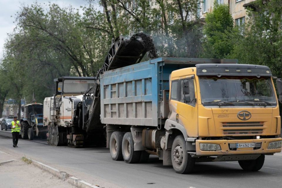 В Мариуполе отремонтировано более 104 тысяч квадратных метров дорог