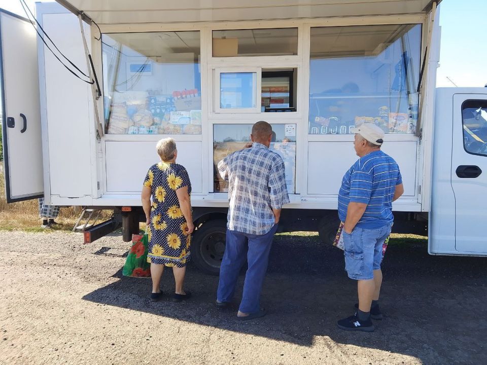 С 6 по 8 августа 2025 года осуществлена выездная торговля с использованием автомагазинов в населенных пунктах городских округов Докучаевск, Горловка, Мариуполь, Харцызск на территории г С 6 по 8 августа 2025 года осуществлена выездная торговля с использованием автомагазинов в населенных пунктах городских округов Докучаевск, Горловка, Мариуполь, Харцызск на территории г