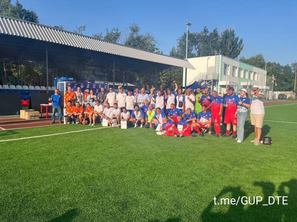 ФУТБОЛИСТЫ "ДОНБАССТЕПЛОЭНЕРГО" ПРИНЯЛИ УЧАСТИЕ В ТОВАРИЩЕСКОМ ТУРНИРЕ ПО МИНИ-ФУТБОЛУ, ПОСВЯЩЕННОМ ДНЮ СТРОИТЕЛЯ ФУТБОЛИСТЫ "ДОНБАССТЕПЛОЭНЕРГО" ПРИНЯЛИ УЧАСТИЕ В ТОВАРИЩЕСКОМ ТУРНИРЕ ПО МИНИ-ФУТБОЛУ, ПОСВЯЩЕННОМ ДНЮ СТРОИТЕЛЯ