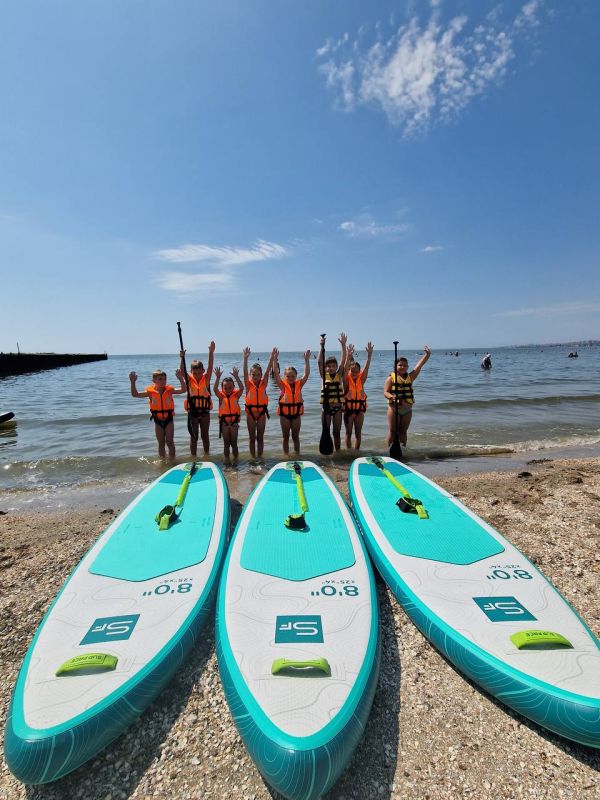 В Мариуполе транспортные полицейские провели профилактический рейд по безопасности несовершеннолетних на водных объектах