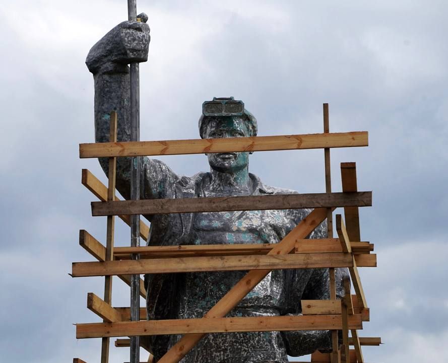 Мазай, который не зайцев спасал, а был сталеваром Мазай, который не зайцев спасал, а был сталеваром