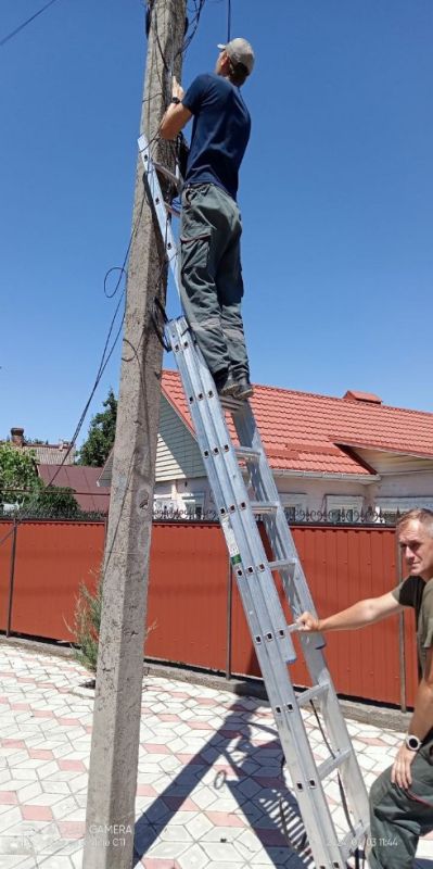Сотрудники ГУП ДНР «УГЛЕТЕЛЕКОМ», помимо выполнения своих функциональных обязанностей по обеспечению работоспособности транспортной сети передачи данных и расширению собственной сети доступа к телекоммуникационным...