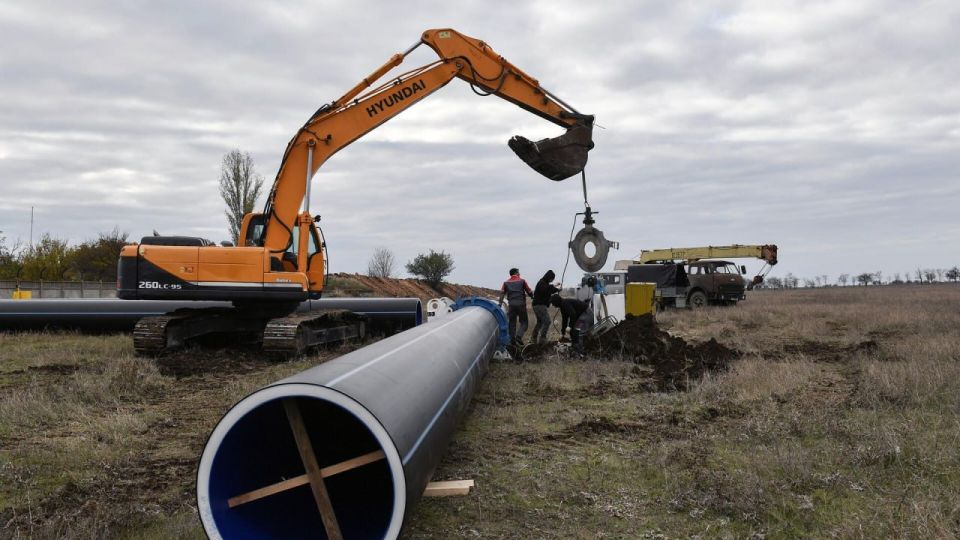 В Мариуполе ведется масштабная работа по модернизации ключевого водовода для улучшения водоснабжения