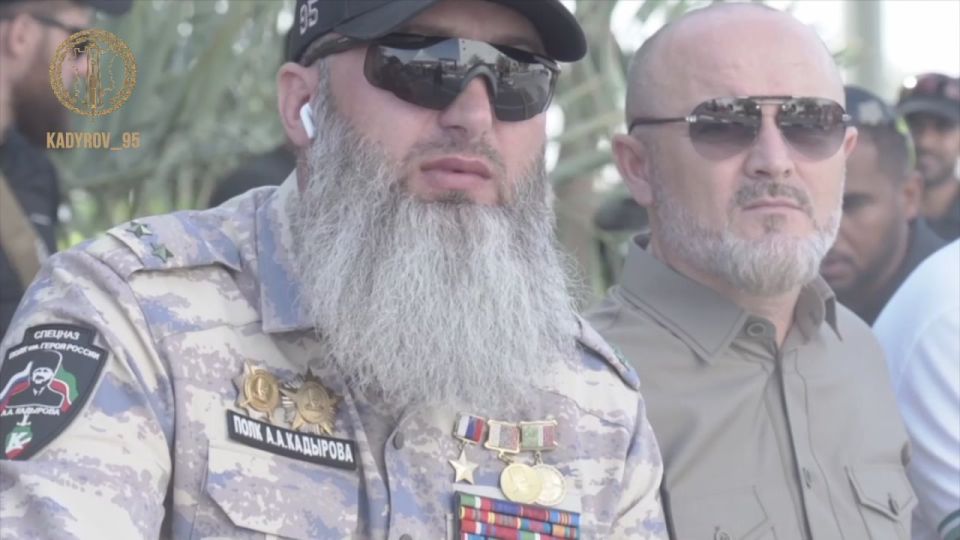  :         ,        -      !