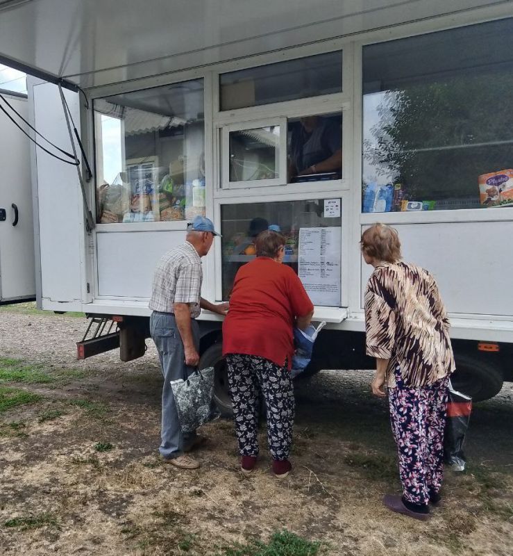 С 16 по 19 августа 2025 года осуществлена выездная торговля с использованием автомагазинов в населенных пунктах городских округов Докучаевск, Горловка, Мариуполь, на территории г С 16 по 19 августа 2025 года осуществлена выездная торговля с использованием автомагазинов в населенных пунктах городских округов Докучаевск, Горловка, Мариуполь, на территории г