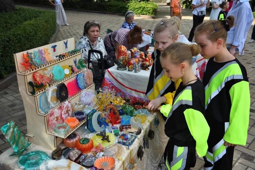 Денис Пушилин: 70 тысяч человек уже приняли участие в акции «Культурный Донбасс» Денис Пушилин: 70 тысяч человек уже приняли участие в акции «Культурный Донбасс»