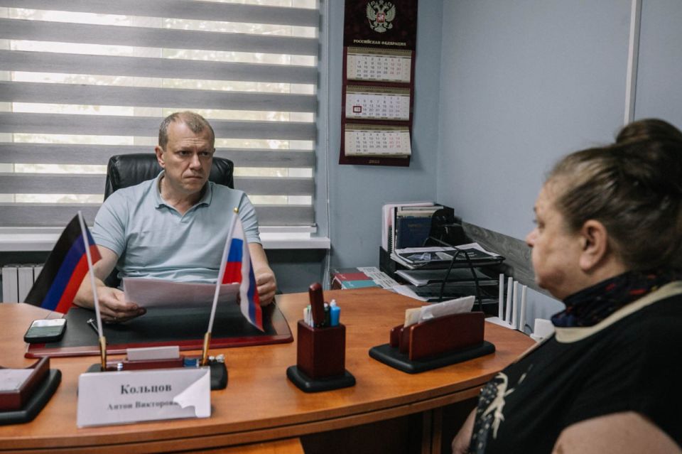 Антон Кольцов: Провел личный прием жителей левобережья Антон Кольцов: Провел личный прием жителей левобережья