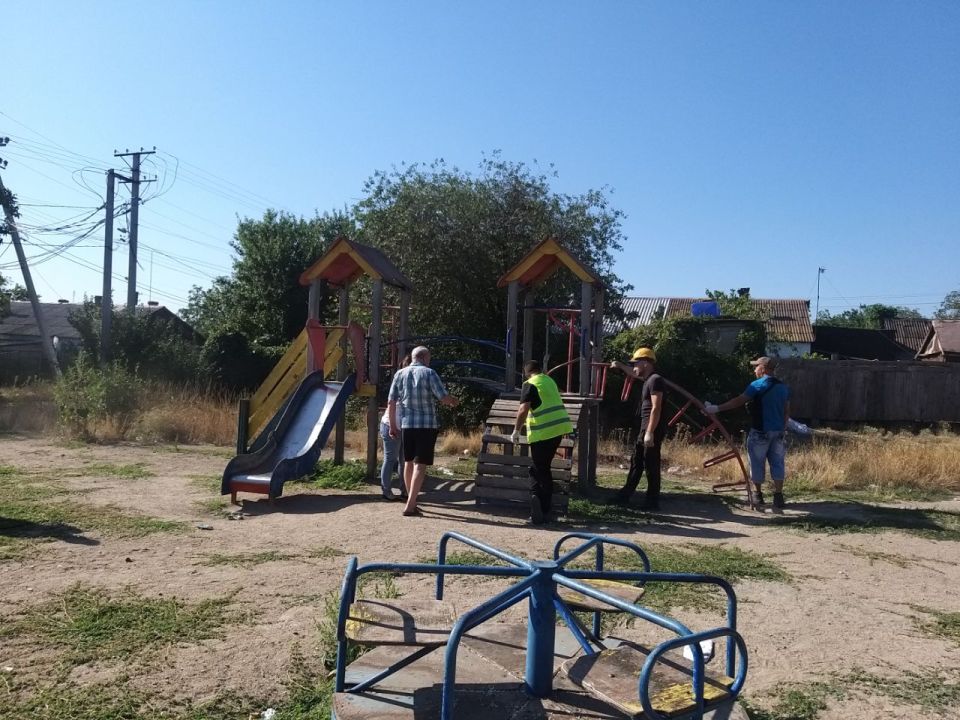 Сегодня на территории Ильичевского района города Мариуполь состоялся очередной субботник