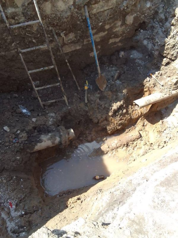 Аварийная служба Санкт-Петербурга продолжает работу в Мариуполе Аварийная служба Санкт-Петербурга продолжает работу в Мариуполе