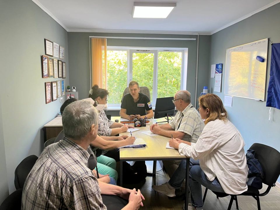 Встреча старших по домам: о воде, счетчиках и ремонте