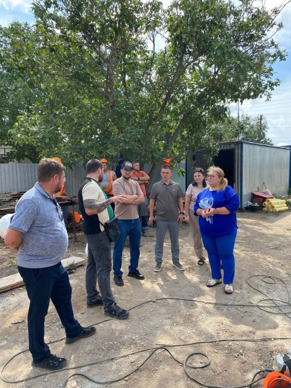 Антон Кольцов: В Сартане и Талаковке проверил готовность школ к новому учебному году Антон Кольцов: В Сартане и Талаковке проверил готовность школ к новому учебному году